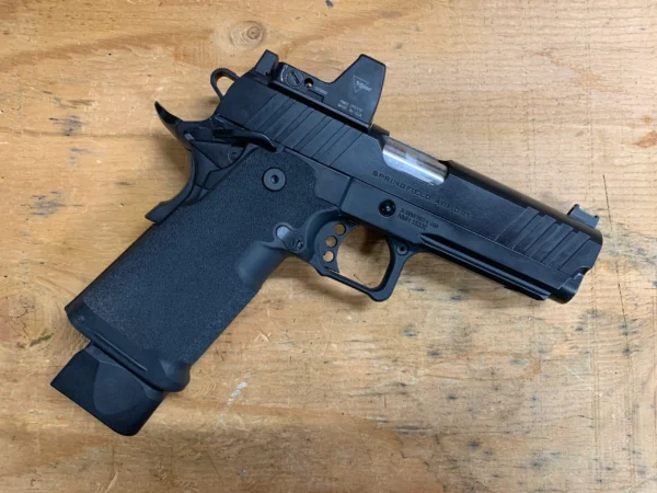 USED SPRINGFIELD PRODIGY, 9MM - 17+1 Rounds | 4.25" Barrel | Polymer Grips | Blue/Black