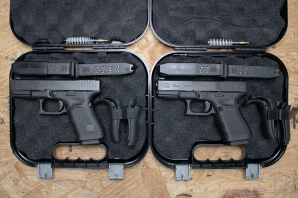 Used Glock 23 Gen 4 40S&W 4" 1 Mag 13+1 Police Trade In - 13+1 Rounds | 4.01" Barrel | Blue/Black